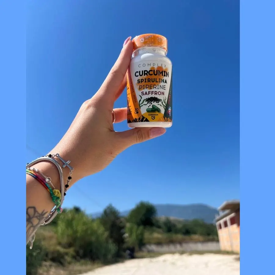 Curcumin Complex — Immagine